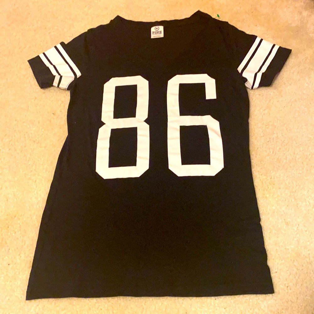 PINK by VS Tshirt